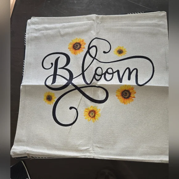 Decorative Sunflower Pillow Cover 18x18 Set of 4, - Picture 3 of 5